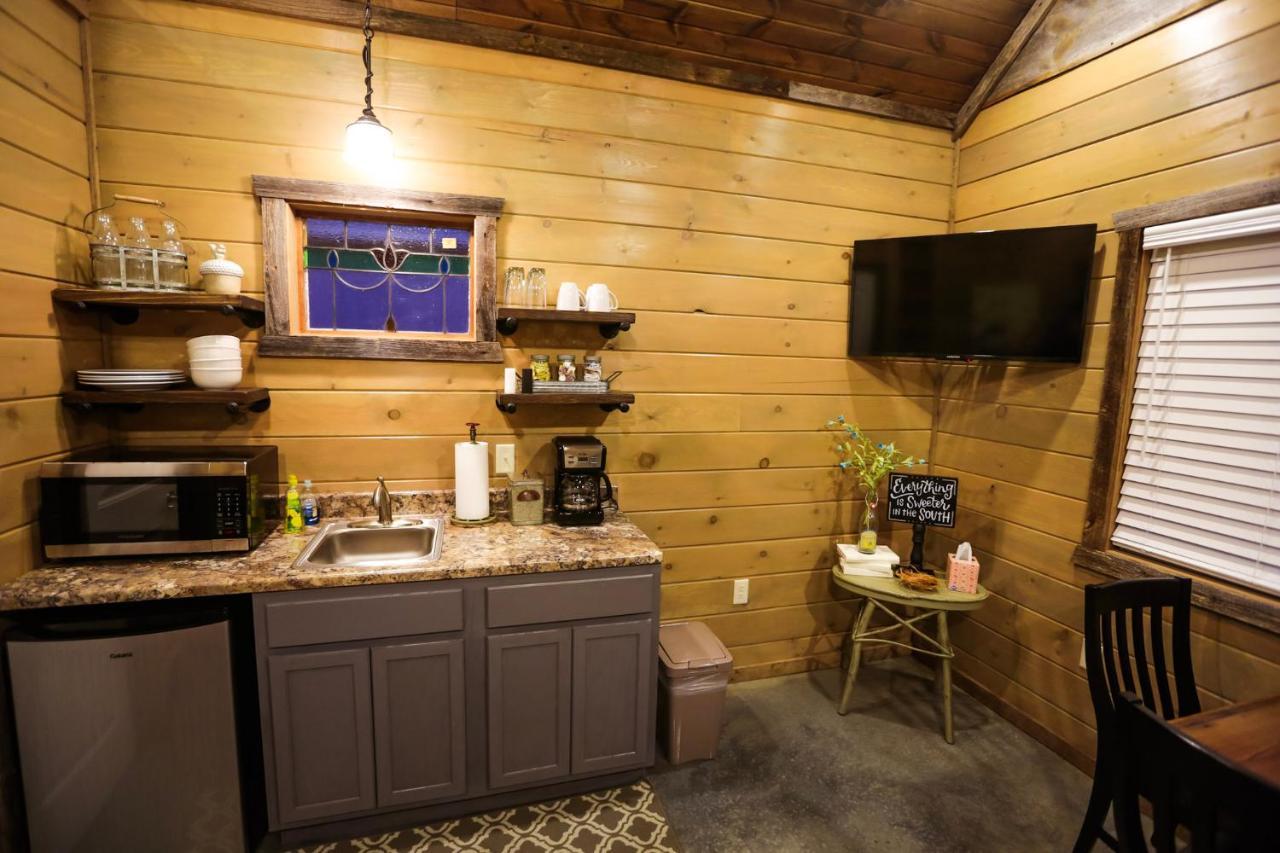 Knotty Squirrel Cabins เมาน์เทนวิว ภายนอก รูปภาพ