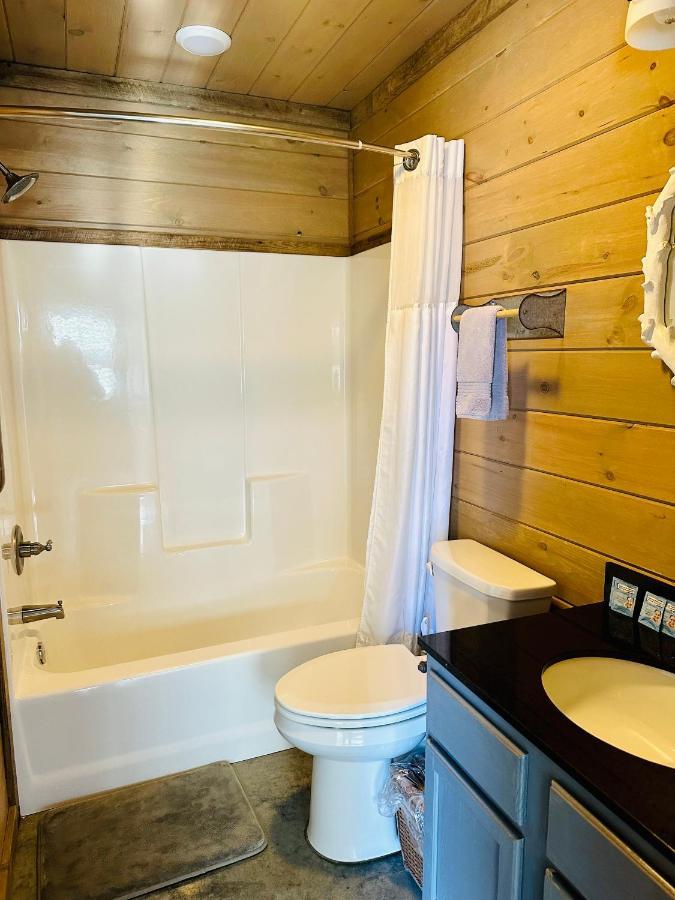 Knotty Squirrel Cabins เมาน์เทนวิว ภายนอก รูปภาพ
