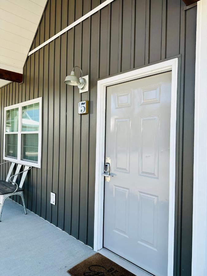 Knotty Squirrel Cabins เมาน์เทนวิว ภายนอก รูปภาพ