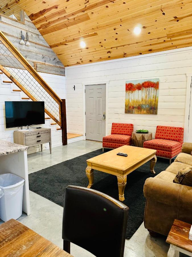 Knotty Squirrel Cabins เมาน์เทนวิว ภายนอก รูปภาพ
