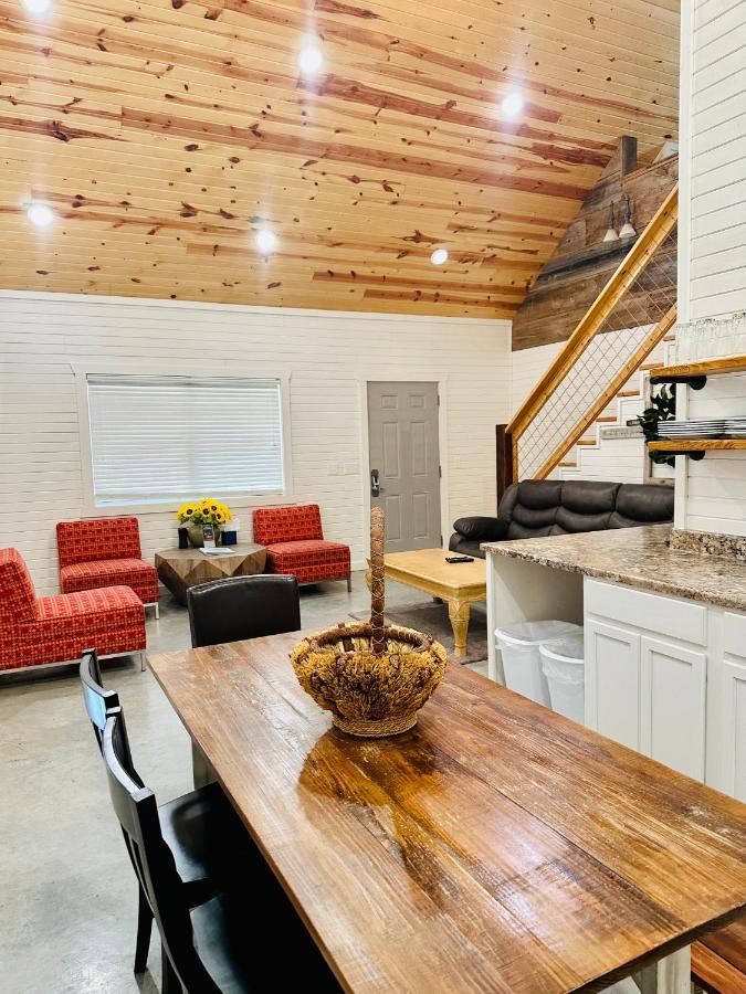 Knotty Squirrel Cabins เมาน์เทนวิว ภายนอก รูปภาพ